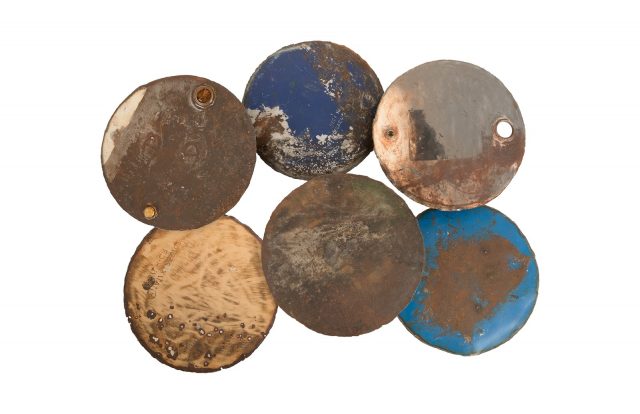 Настенный декор Phillips Collection Oil Drum Wall Disc Assorted Colors
