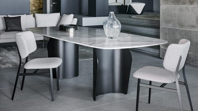 Обеденный стол Bonaldo Flame