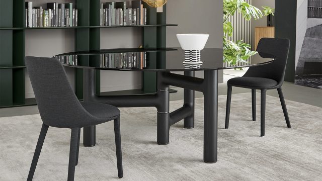 Обеденный стол Bonaldo Pivot