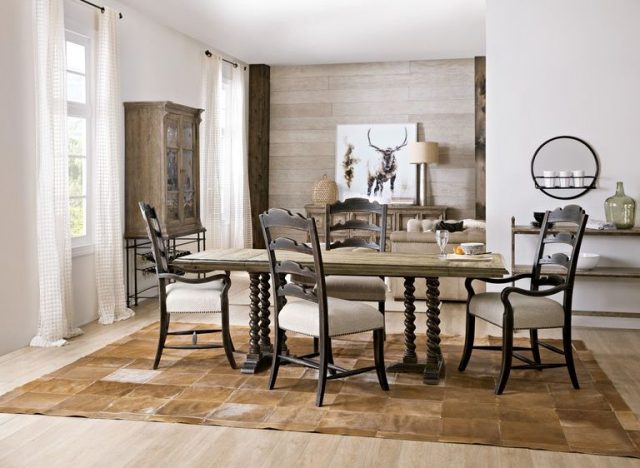 Обеденный стол HOOKER FURNITURE LA GRANGE FRIENDSHIP DINING TABLE