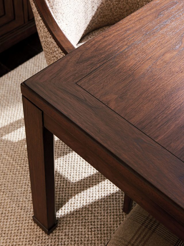 Обеденный стол LEXINGTON Elk Grove Rectangular Dining Table