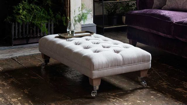 Оттоманка Parker Knoll BUTTONED FOOTSTOOL
