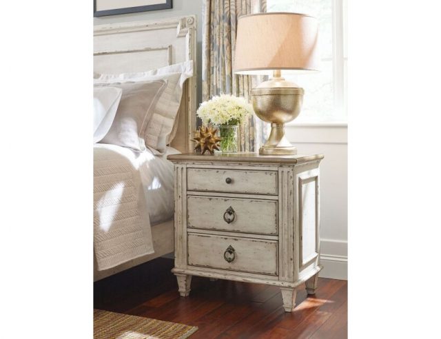 Прикроватная тумба American Drew Nightstand