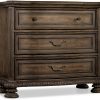 Прикроватная тумба HOOKER FURNITURE RHAPSODY BACHELORS CHEST