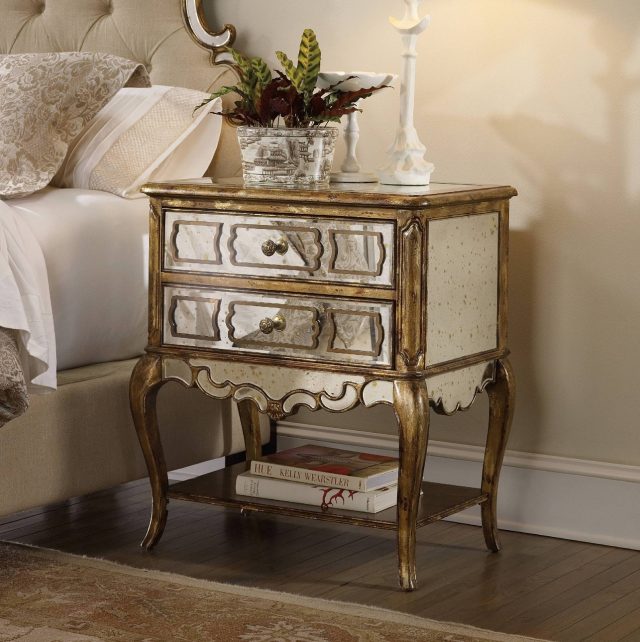 Прикроватная тумба HOOKER FURNITURE SANCTUARY MIRRORED LEG