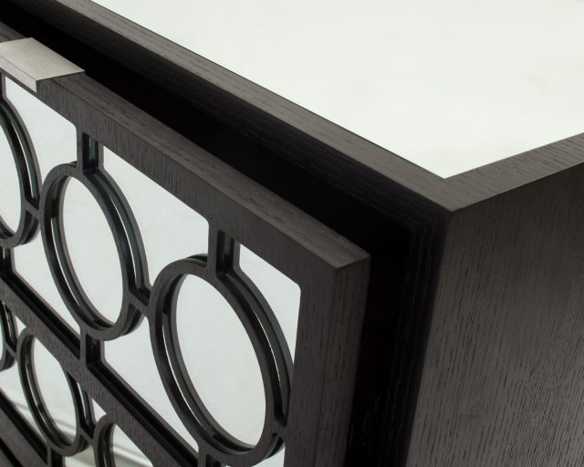 Прикроватная тумба Liang and Eimil MARRIOTT BEDSIDE TABLE