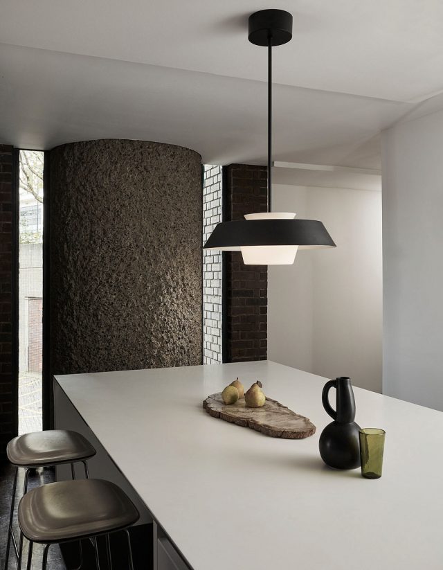 Люстра VAUGHAN Hackney Pendant Light