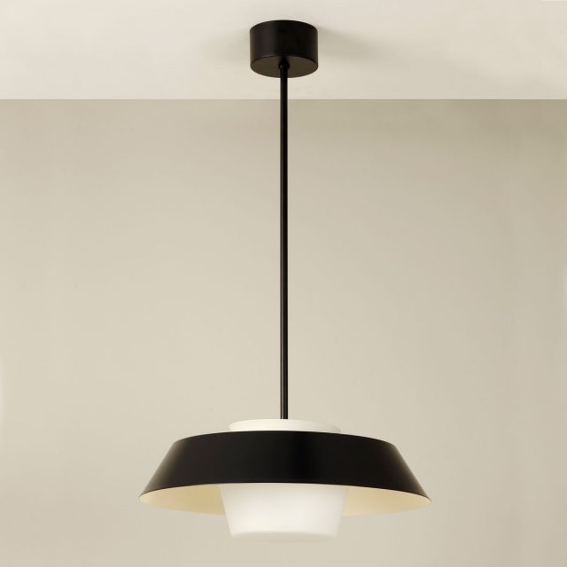 Люстра VAUGHAN Hackney Pendant Light
