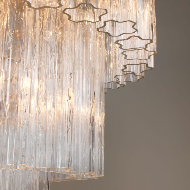 Люстра VAUGHAN Lymington Chandelier