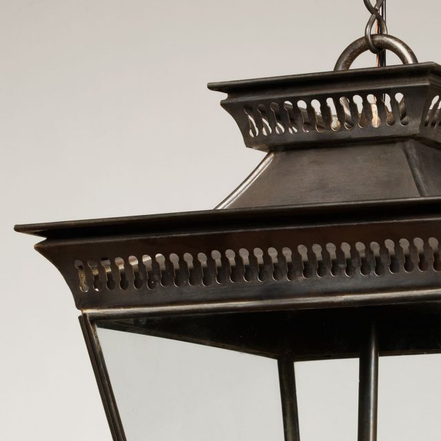Люстра VAUGHAN Mottisfont Porch Lantern