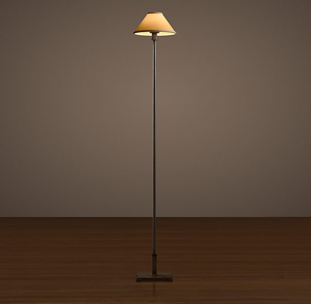 Напольная лампа Restoration Hardware PETITE CANDLESTICK FLOOR LINEN