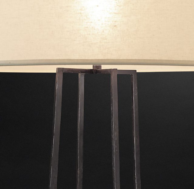 Напольная лампа Restoration Hardware WRIGHT TRIPOD FLOOR LAMP