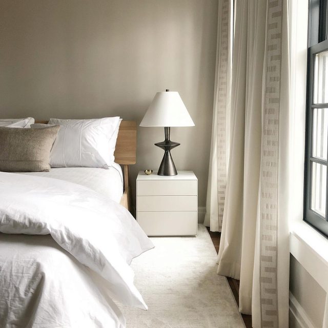 Настольная лампа ARTERIORS PUTNEY LAMP