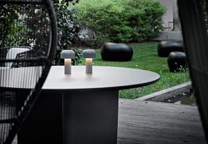 Настольная лампа FLOS Bellhop Table Lamp