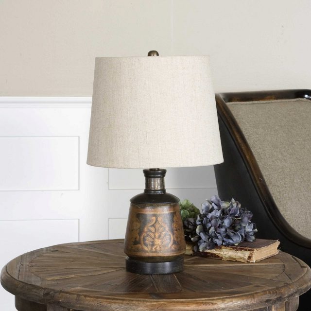 Настольная лампа UTTERMOST MELA