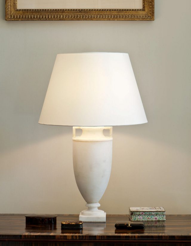 Настольная лампа VAUGHAN Etruscan Alabaster Urn Table Lamp