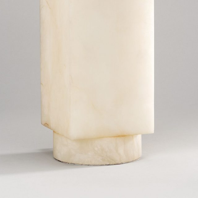 Настольная лампа VAUGHAN Genoa Table Lamp