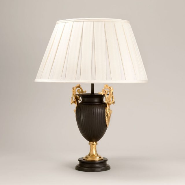 Настольная лампа VAUGHAN Lansdowne Urn Table Lamp