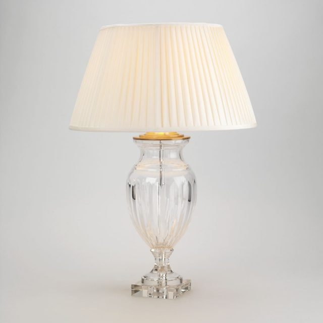 Настольная лампа VAUGHAN Lilford Glass Urn Table Lamp