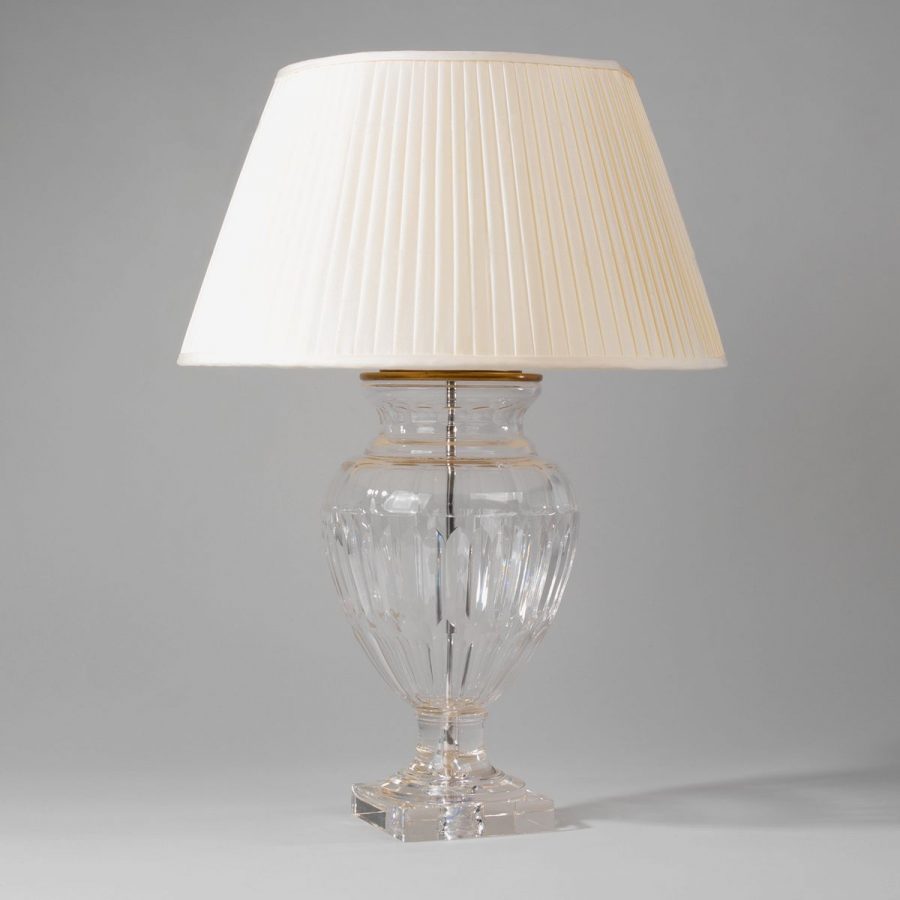 Настольная лампа VAUGHAN Meldon Glass Urn Table Lamp