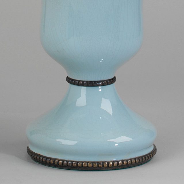 Настольная лампа VAUGHAN Menerbes Table Lamp