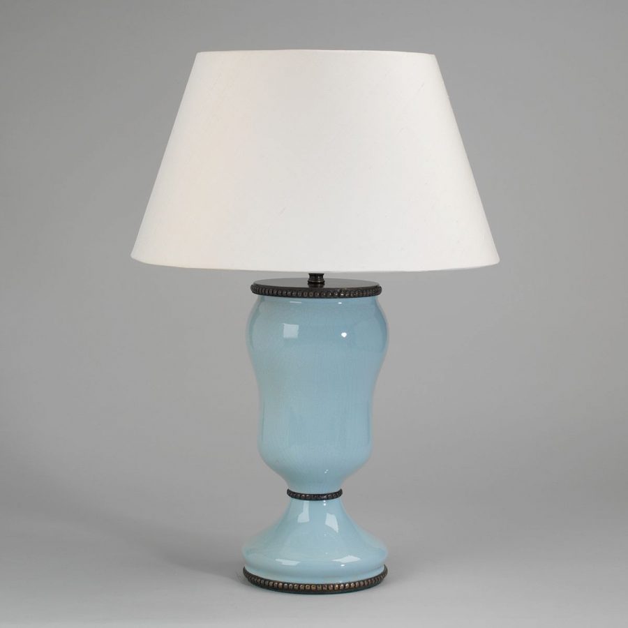 Настольная лампа VAUGHAN Menerbes Table Lamp
