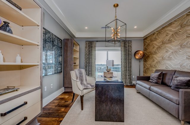 Подвесная люстра Hudson Valley Lighting Glendale 8916-AGB